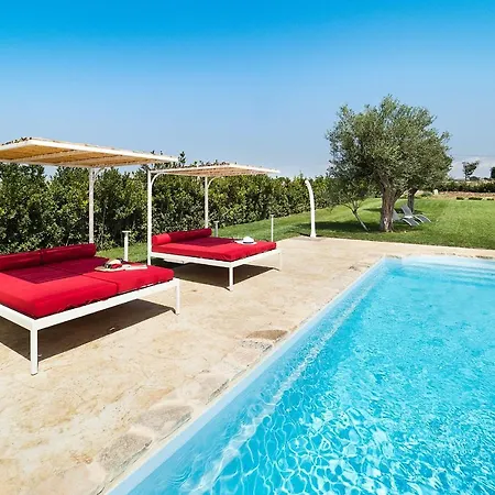 Sleeps 9 Pool Air Con Wifi