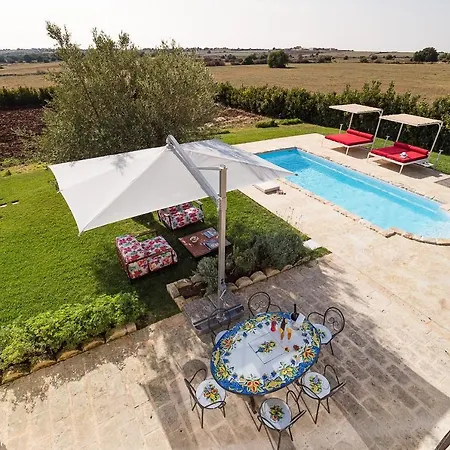 Sleeps 9 Pool Air Con Wifi Vila Donnafugata